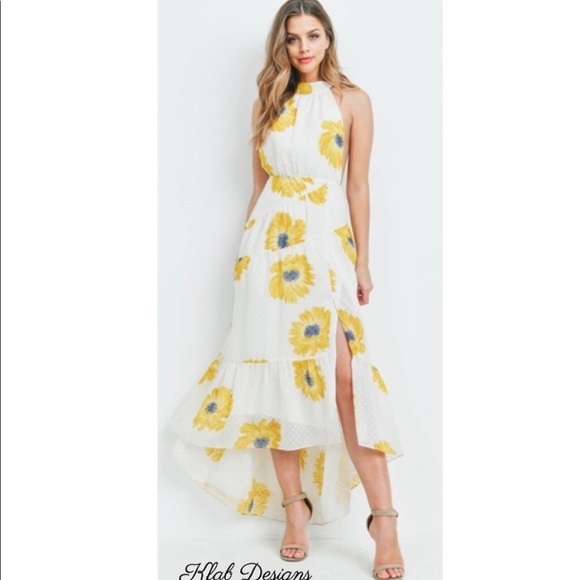 New! Clearance 🔥Ruffled Floral Halter Cross Back Maxi Dress - Picture 5 of 8